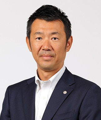 鈴木 康介 鈴木 康介の顔写真